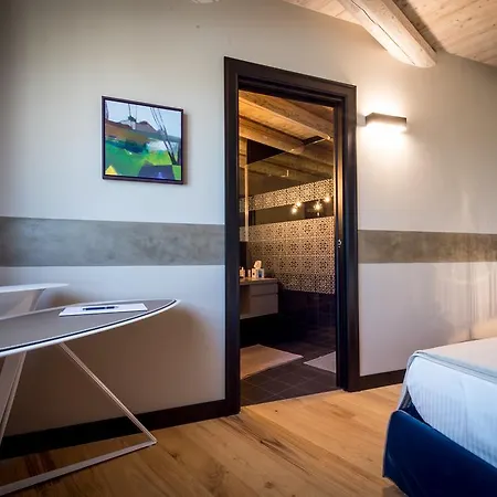 Podere La Torre Farm stay Schio