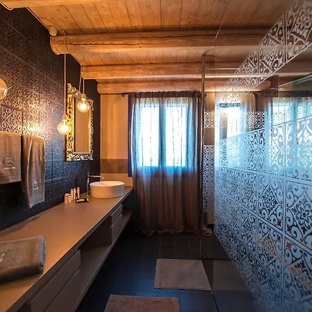 Podere La Torre Farm stay *